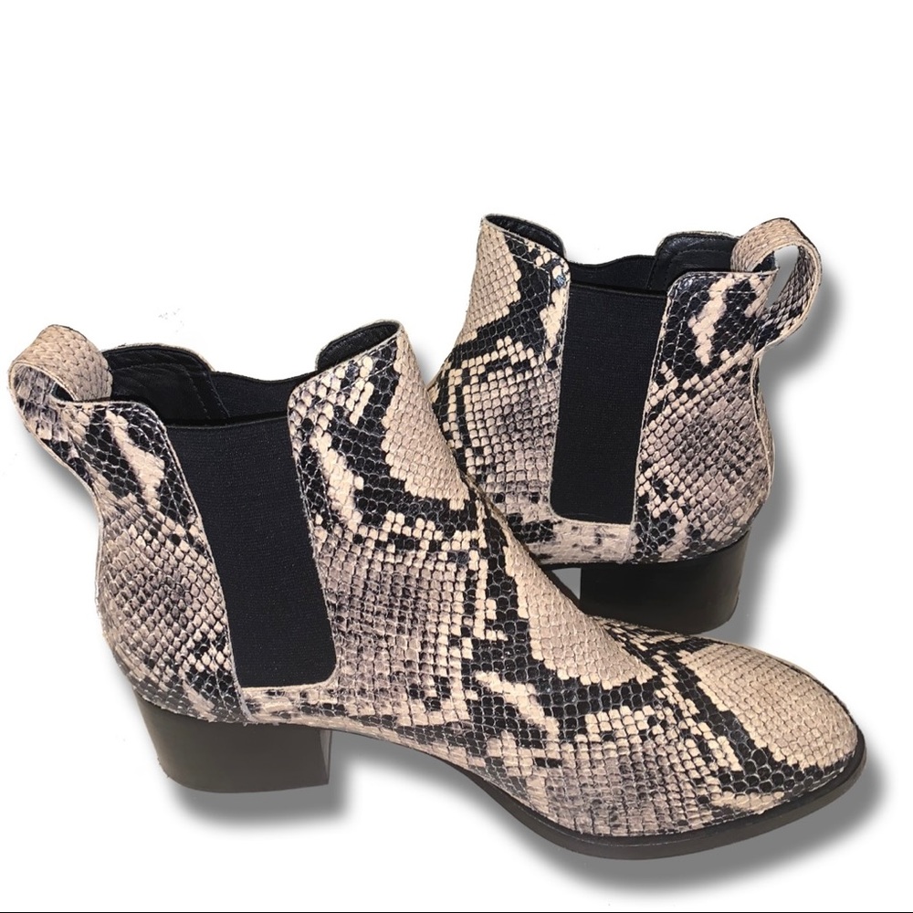 Rag & Bone snake skin booties ❤️ - Picture 5 of 9